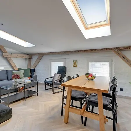 Modern Attic - Cozy Floor By Lion Apartman Sopot