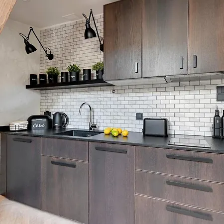 Lejlighed Modern Attic - Cozy Floor By Lion