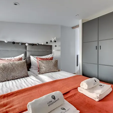 Modern Attic - Cozy Floor By Lion * Sopot