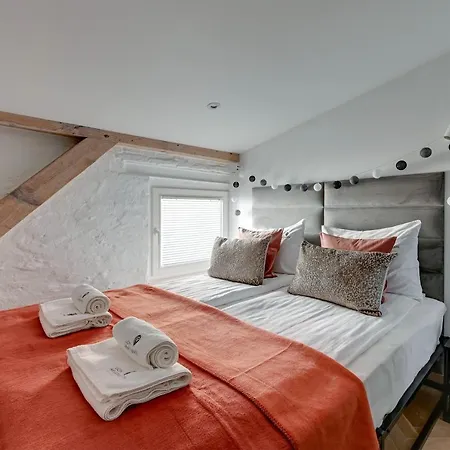 Appartement Modern Attic - Cozy Floor By Lion *