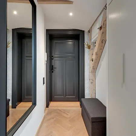 Modern Attic - Cozy Floor By Lion Lejlighed