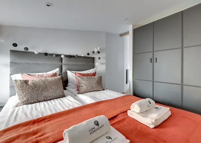 Modern Attic - Cozy Floor By Lion * Sopot